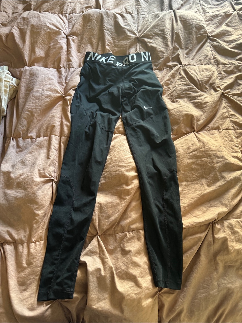 Nike Black Girls' High-Rise Athletic Leggings